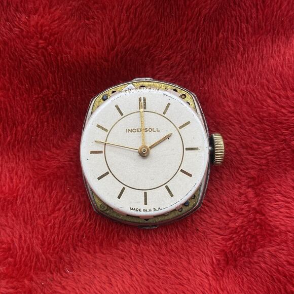 Antique Ingersoll watch movement w dial and hands for parts or repair Made USA - Picture 1 of 15